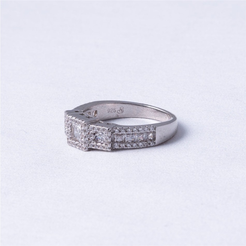 Princess Cut Diamond Style 925 Silver Ring - Image 3