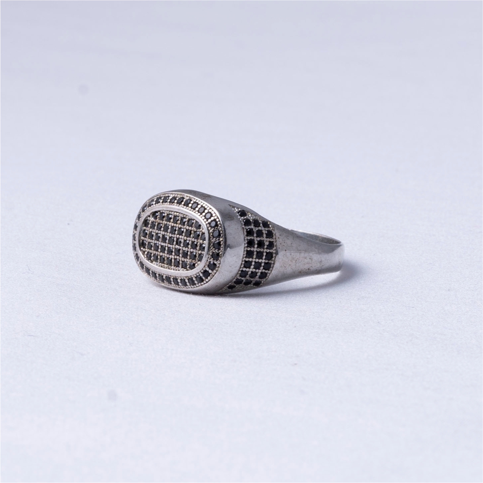Black CZ Oval 925 Silver Ring - Image 3
