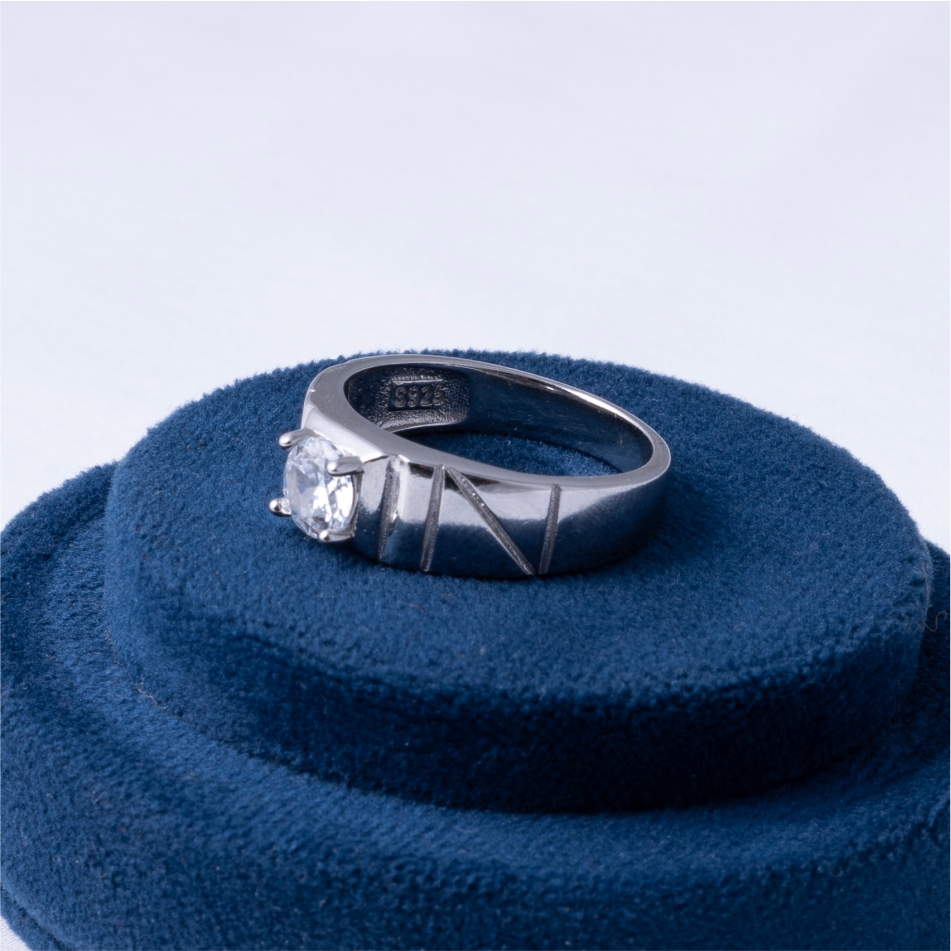 Single Stone Men's 925 Silver Ring - Image 3