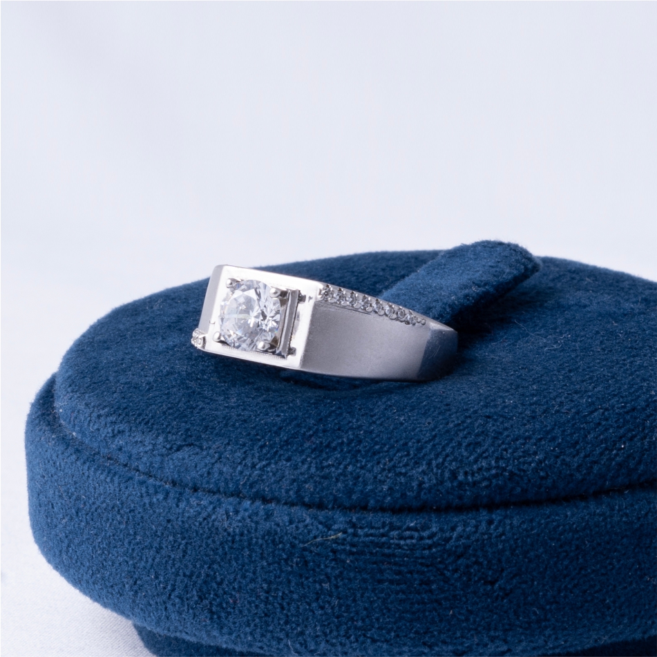 Matte Finish Solitaire Men's 925 Silver Ring - Image 3