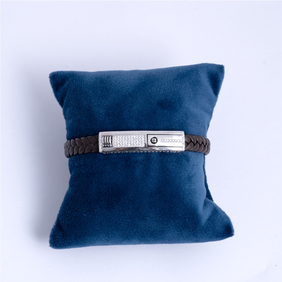 925 Silver Braided Leather ID Bracelet - Image 4