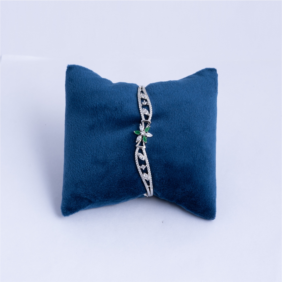 925-Silver-Emerald-Floral-Open-Cuff-Bracelet